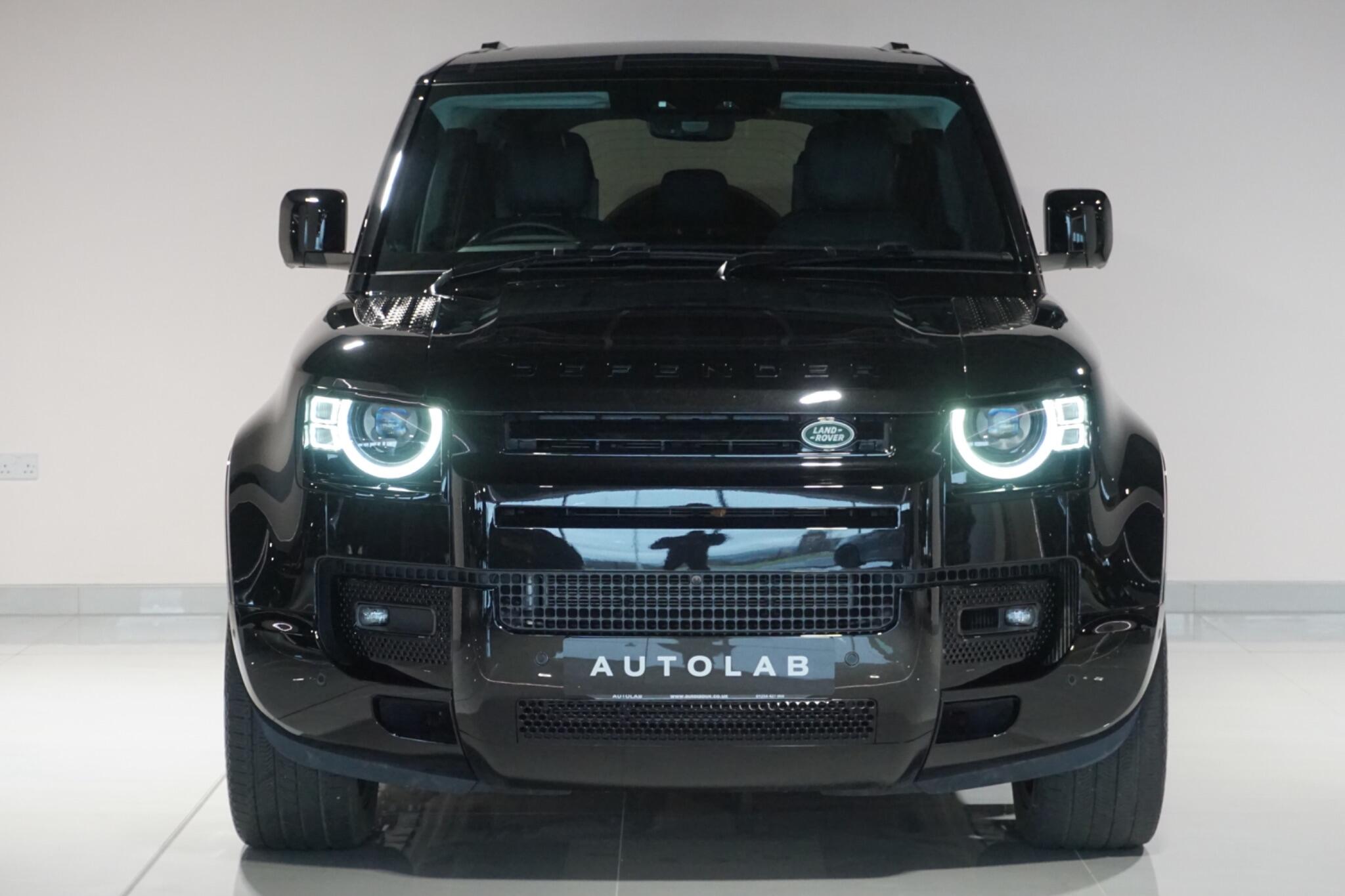 Land Rover Defender 110 3.0 D350 MHEV X-Dynamic HSE SUV 5dr Diesel Auto 4WD Euro 6 (s/s) (350 ps)